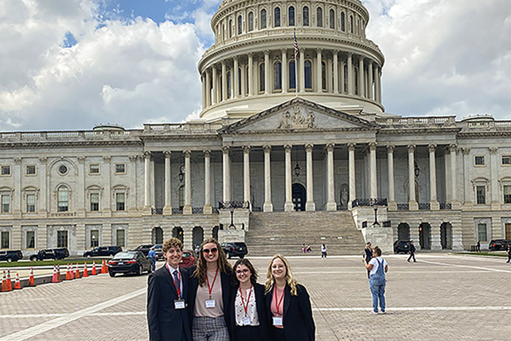 MSE students standing outside of the Capitol Building