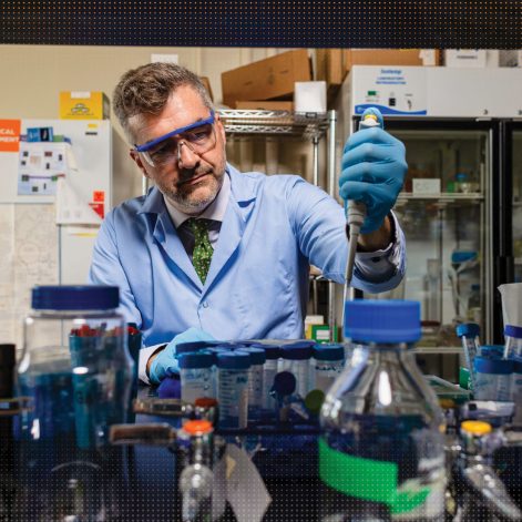 Paul Dalhaimer in the lab